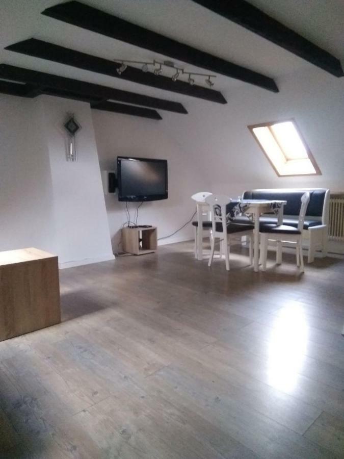 Gemuetliche Wohnung Naehe Centro Oberhausen  Exterior foto